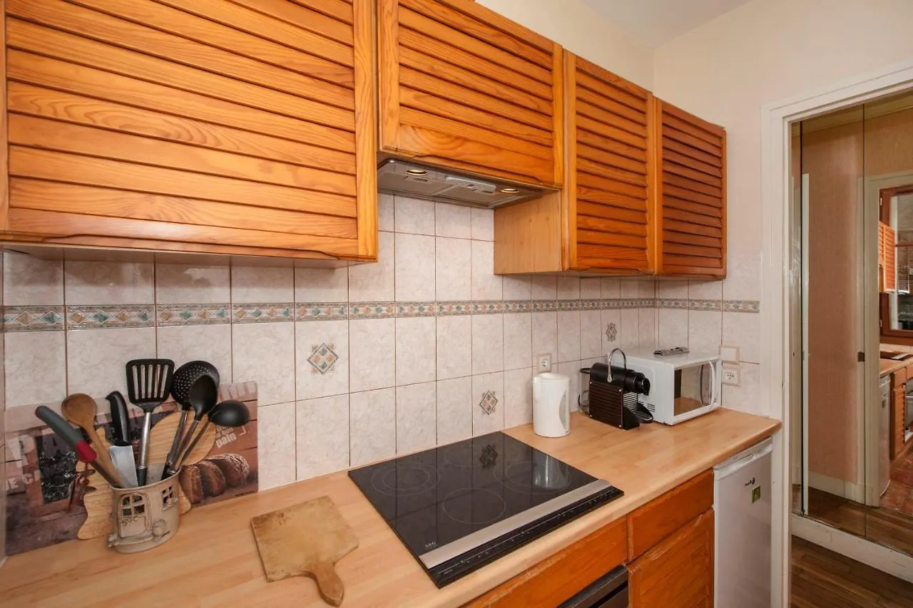 Calm Flat With Terrasse Nearby Montparnasse - Paris - Welkeys Apartment France